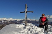 CASTEL REGINA e PIZZO CERRO innevati da Catremerio (11febb21)